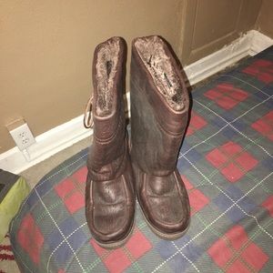 Men’s Manitobah Mukluks